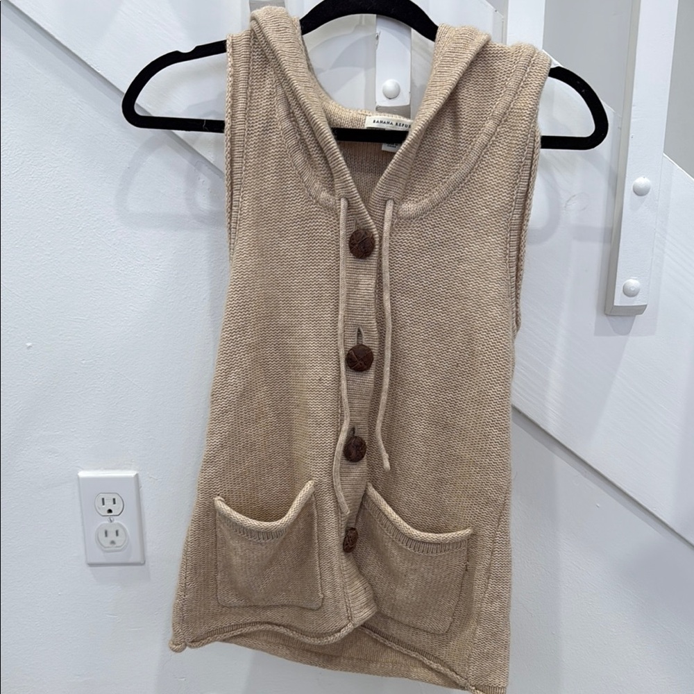 Banana Republic Tan Hooded Knit Lambs Wool Vest with Pockets - Picture 2 of 7